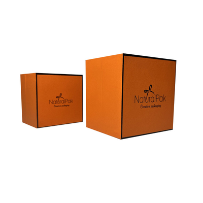Hai mảnh nhấc ra khỏi hộp giấy có đế lõm Hộp đóng gói Cứng cáp Hermes màu cam