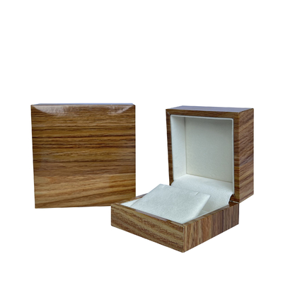 Các nhà sản xuất Hộp đồ trang sức bằng gỗ tùy chỉnh bằng gỗ cho Nhẫn Bông tai Mặt dây chuyền Vòng đeo tay Vòng đeo tay Quà tặng
