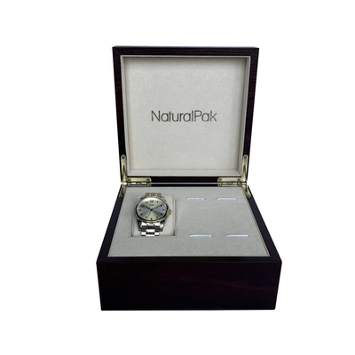 Rượu vang tùy chỉnh Hộp bao bì giấy gỗ đỏ Hộp đựng đồng hồ biểu tượng kim loại bạc